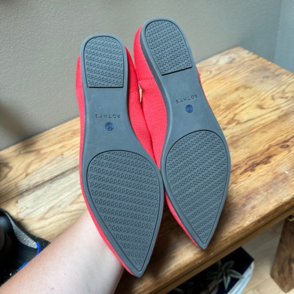 Rothy’s The Point in dragonfruit - Picture 5 of 5